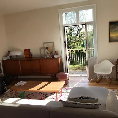 Maison De Maitre Avec Piscine *