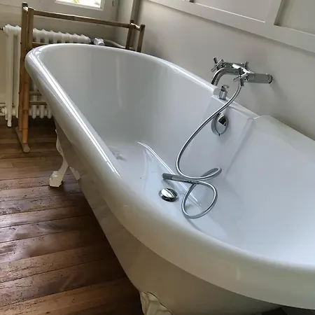 Maison De Maitre Avec Piscine Villa